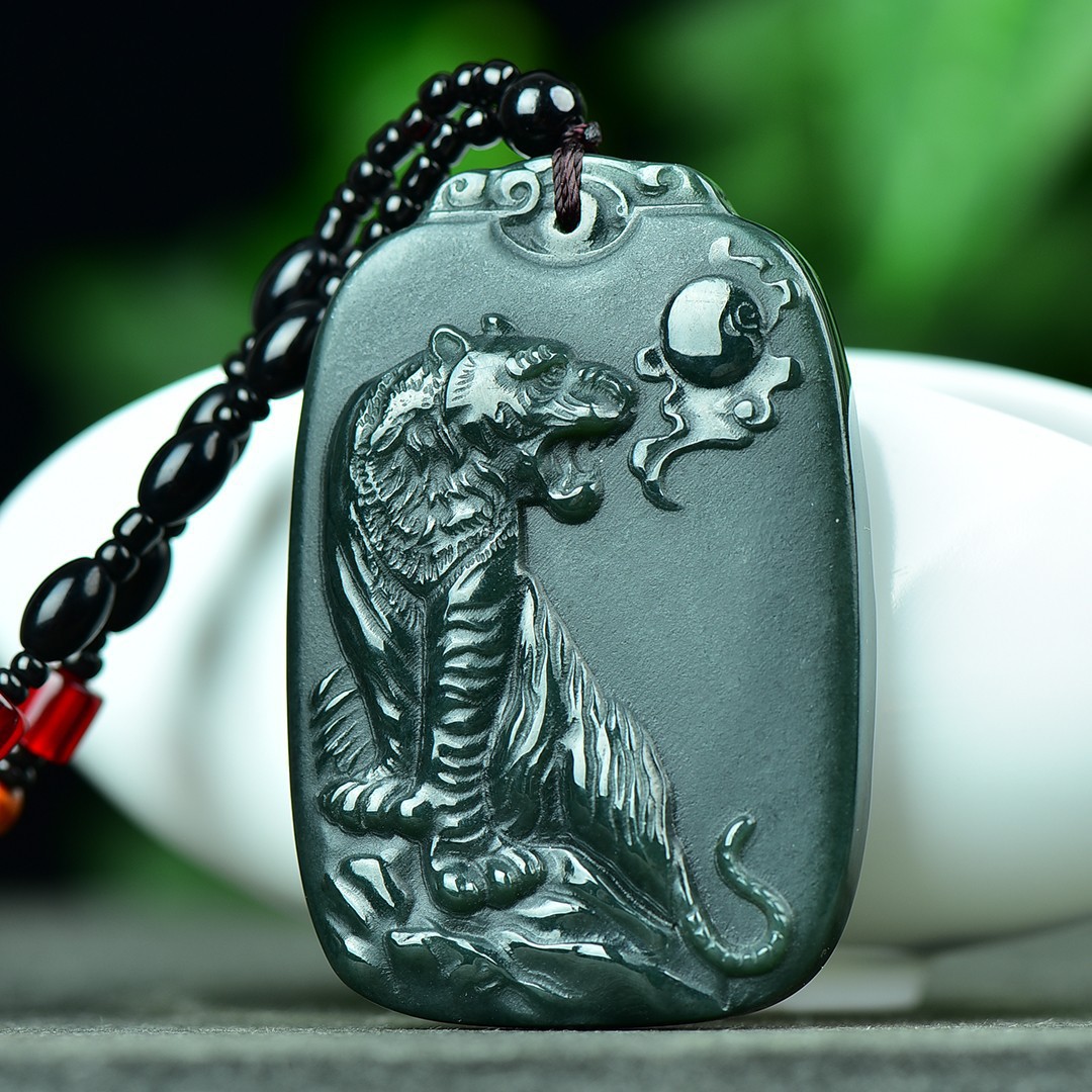 Xinjiang Hetian Jade Nephrite Chinese Zodiac Tiger Pendant(Jade Tiger Style 1, size approx. 41*61mm)